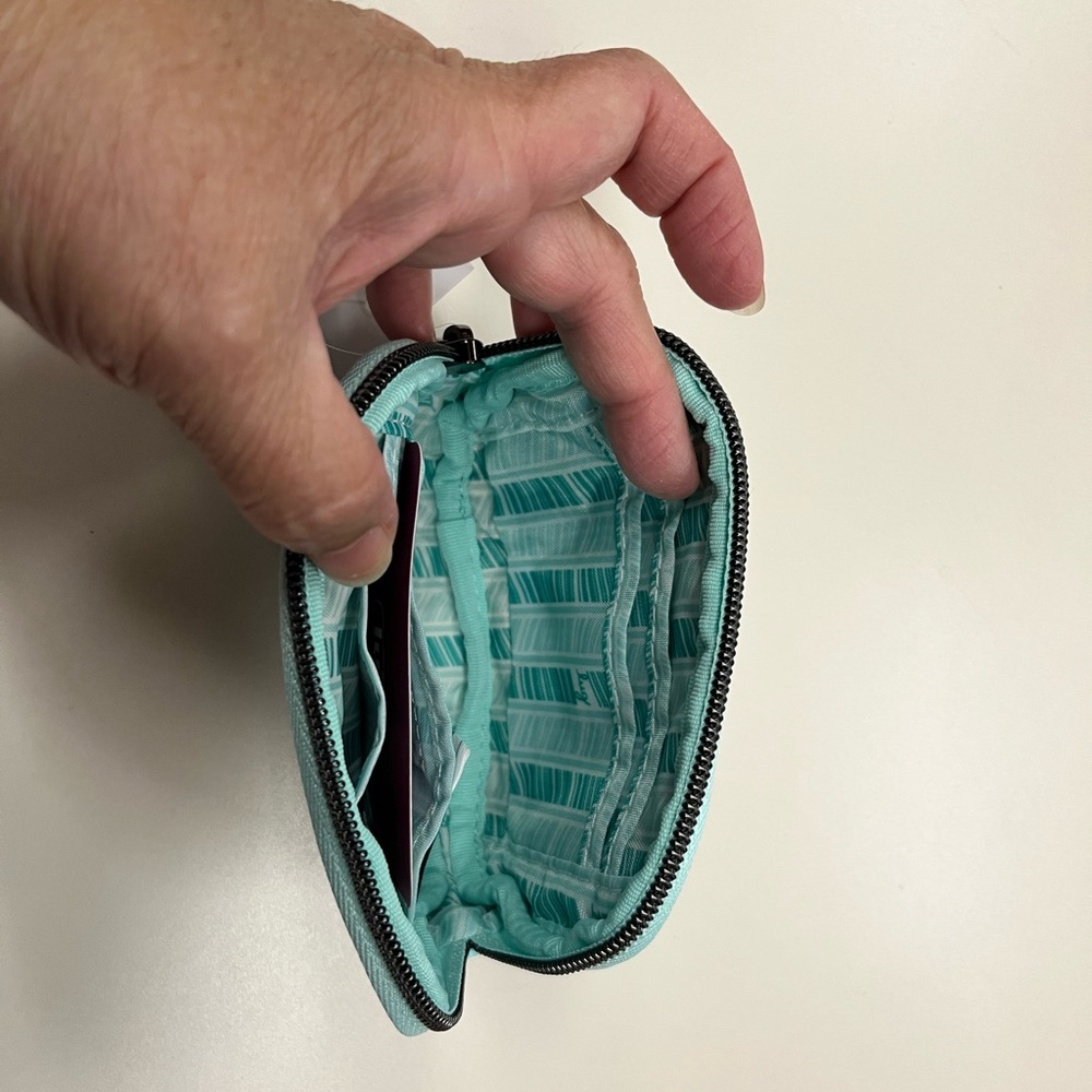 NWT - Lug Turquoise/Aqua-blue wallet pouch. - Picture 3 of 4